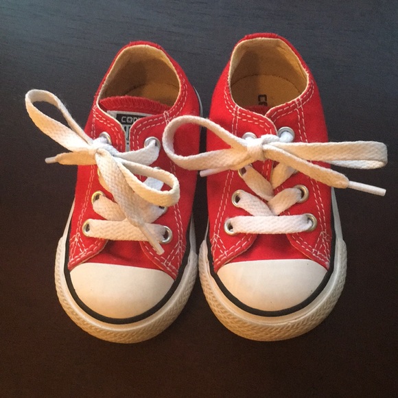 red converse infant size 4